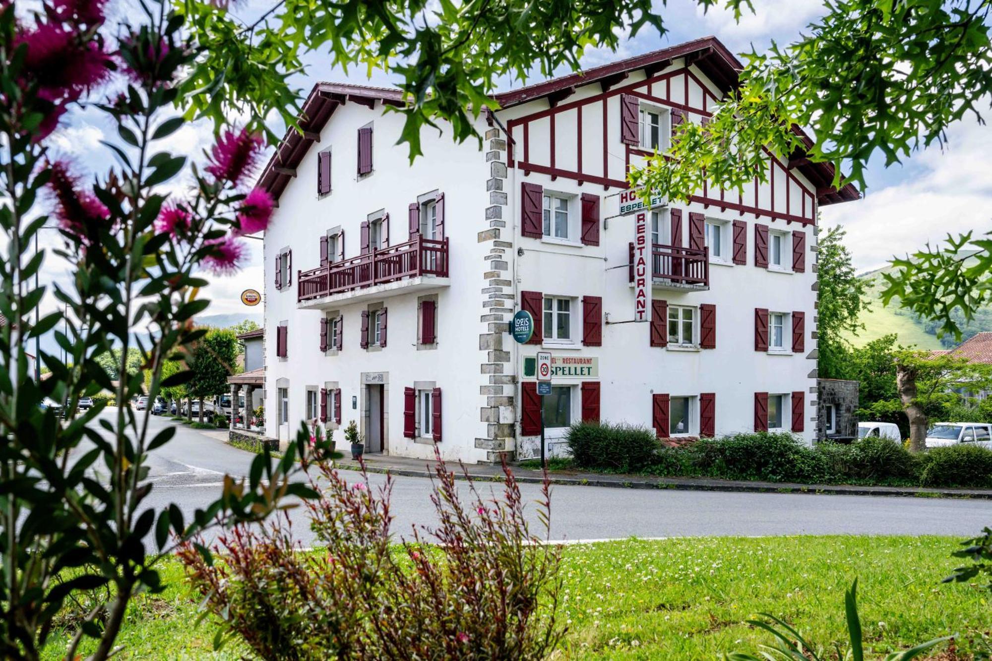 Logis Hotel Restaurant Espelletenia Larceveau-Arros-Cibits Exterior foto